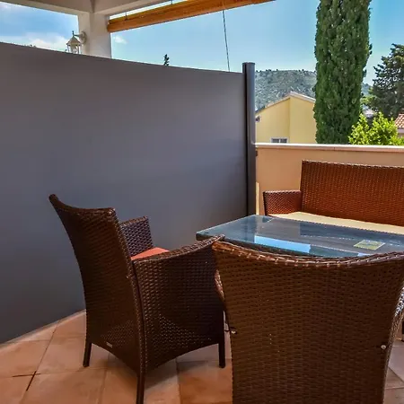 Apartments Slavko Rogoznica (Sibenik-Knin)